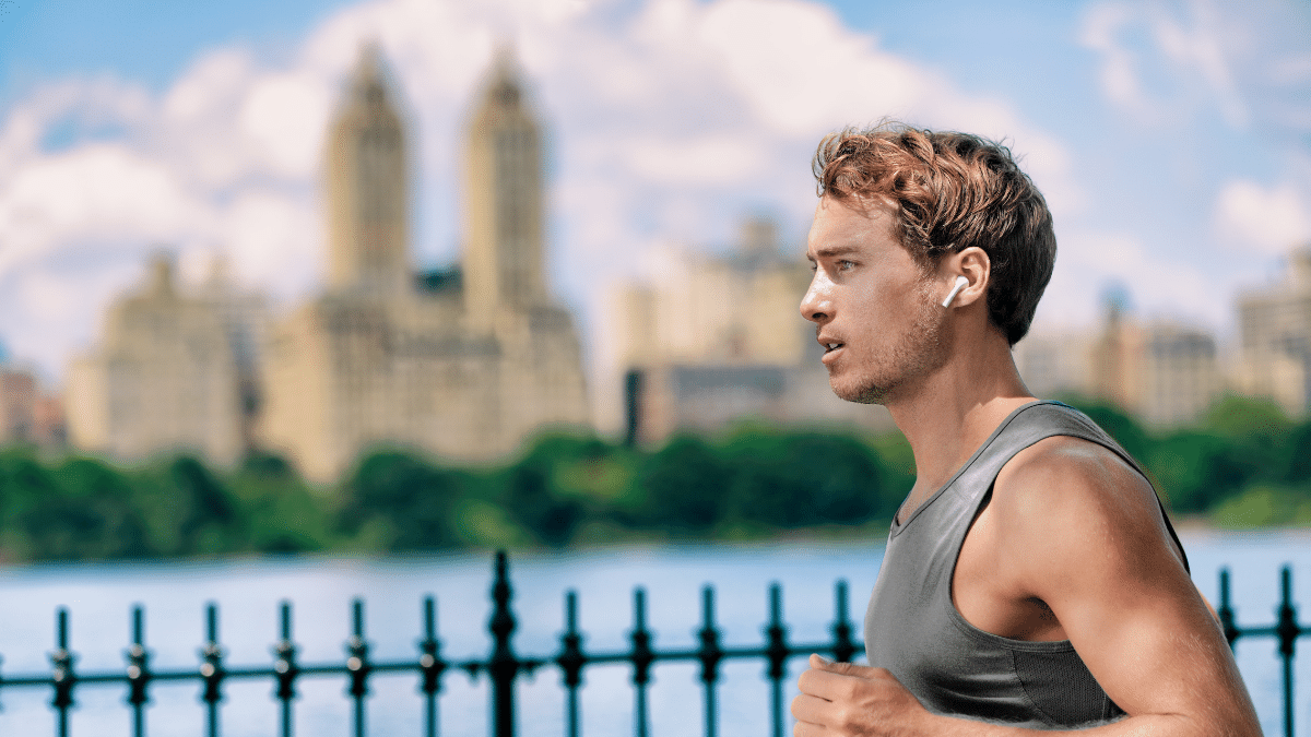 11 Best Trail Running Podcasts for Trail Talk